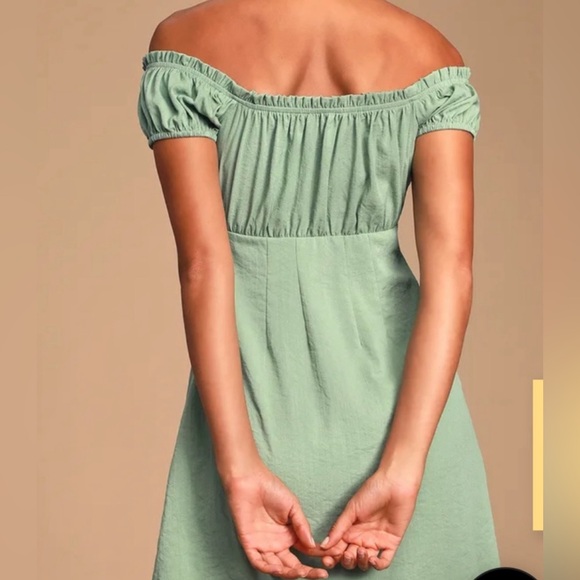 New Lulu's Wisteria Sage Green Embroidered Off-the-
Shoulder Mini Dress S - Picture 2 of 11